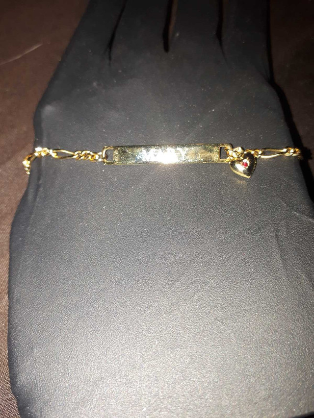 Gold tone bracelet "mary"  in Jewellery & Watches in St. Catharines