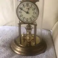 Vintage Keininger and Obergfell Kundo 400 day clock with key. Co