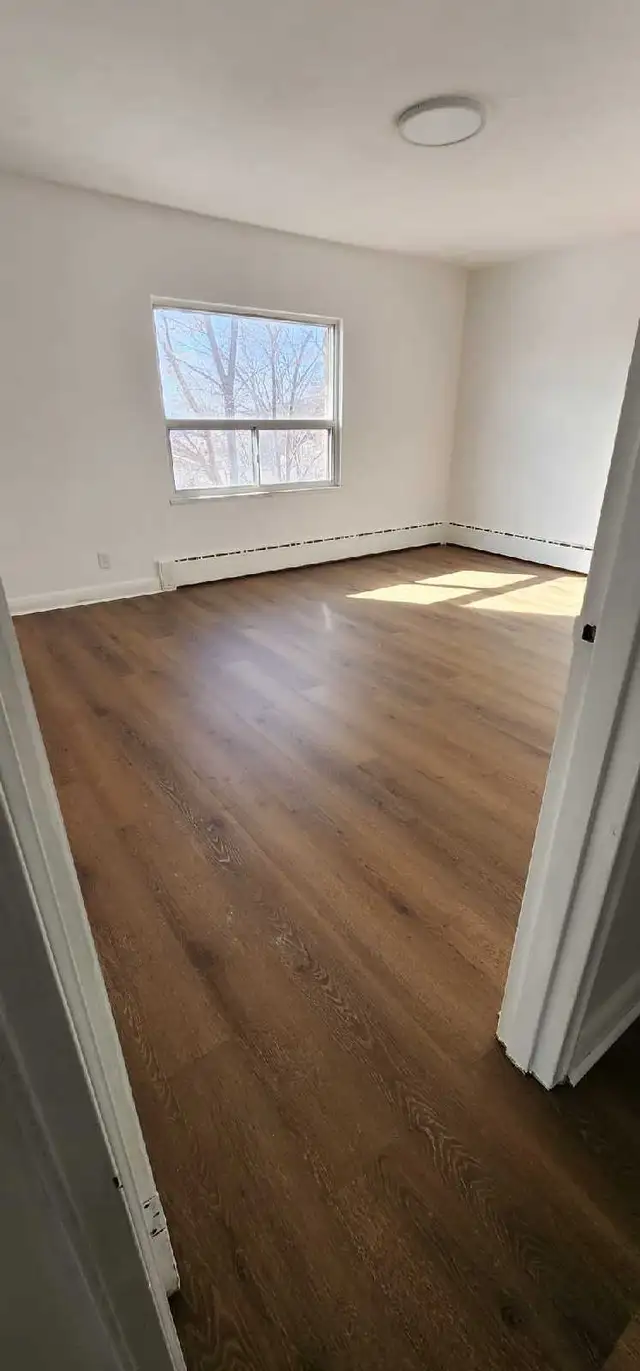 Flooring installation 430219715748177927
