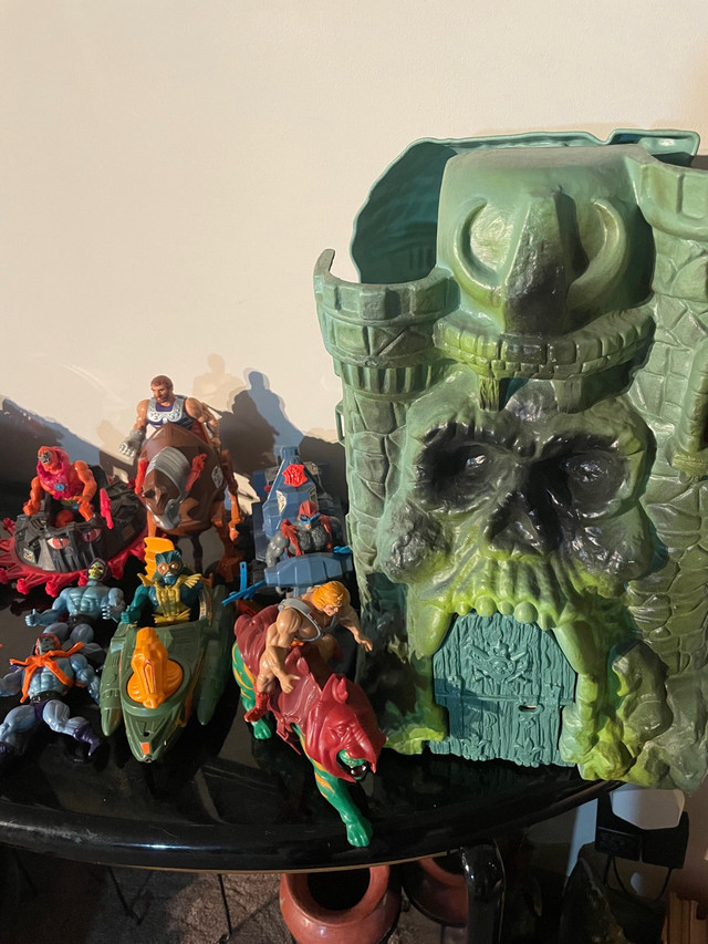 Vintage Mattel MOTU He-Man Action Figures, Grayskull and Accesso in Arts & Collectibles in Markham / York Region