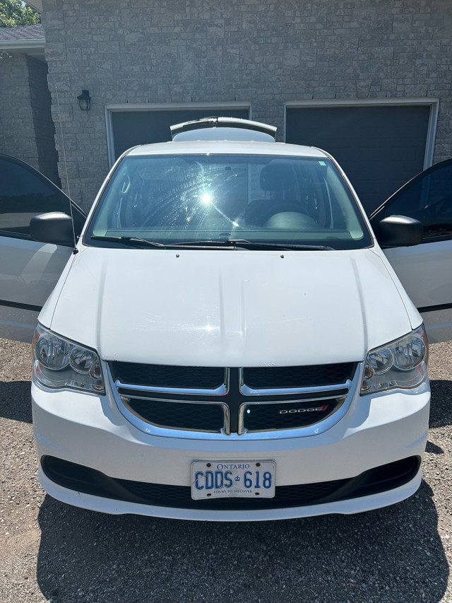 2016 Dodge Caravan Stow’n Go sold PPU in Cars & Trucks in Kitchener / Waterloo - Image 4