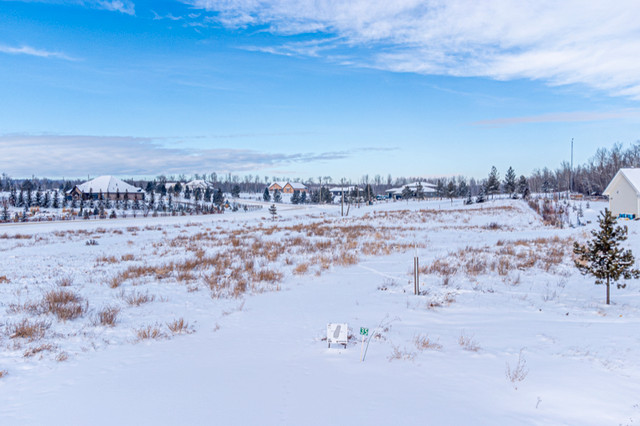 2.33 Acre Lot - Cornerstone Estates - Parkland County in Land for Sale in St. Albert - Image 3