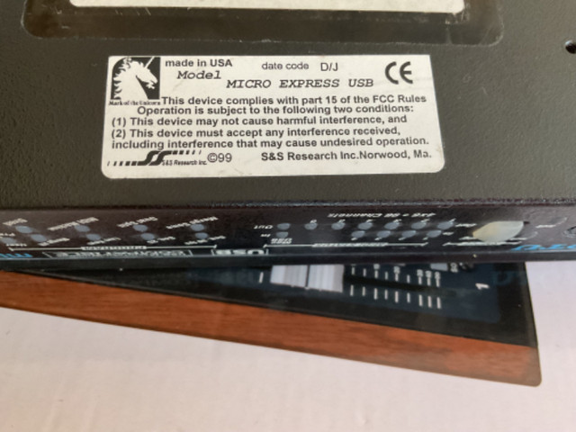 MOTU MICRO EXPRESS 4x6 USB MIDI INTERFACE in Pro Audio & Recording Equipment in Edmonton - Image 2