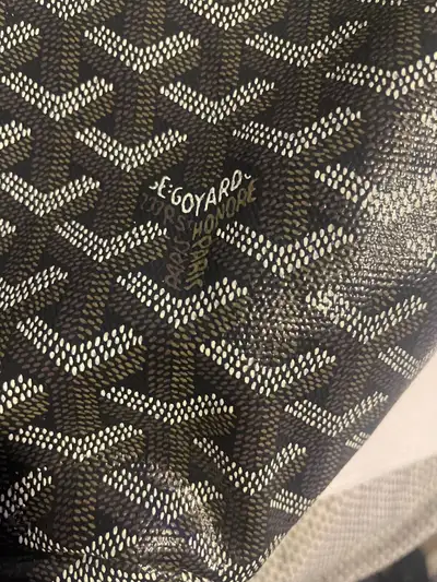 Goyard Saint Louis willing to make trades or best offer hmu
