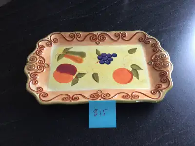 Serving dish/platter $15
