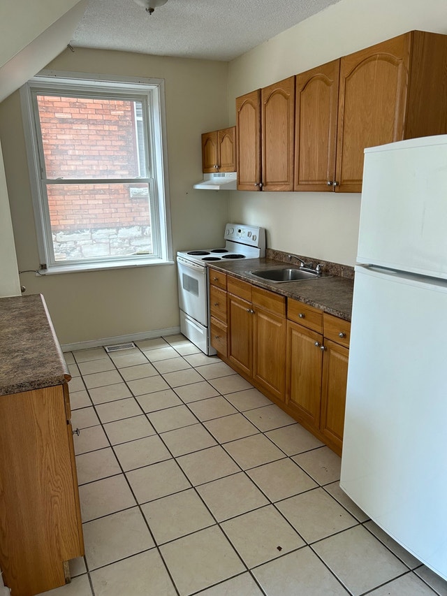 Downtown Kingston Queens Long Term Rentals Kingston Kijiji