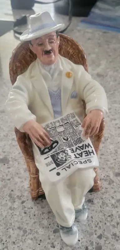 Royal Doulton: Retirement-Taking Things Easy HN 2680, View more