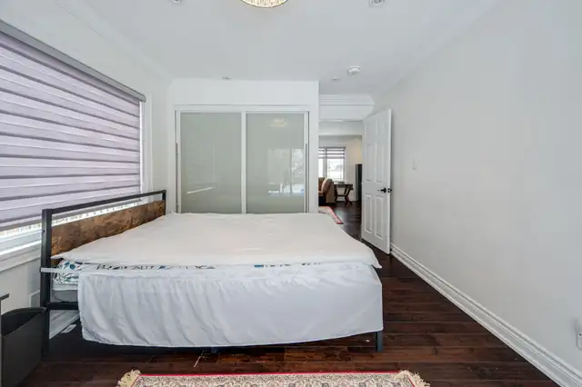 Exquisite Main Floor of Bungalow Available for Rent!63860084308483124