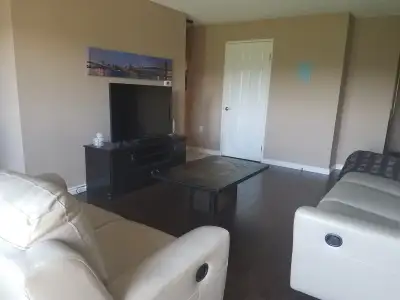 Furnished 2 Bedroom, 1 Bathroom Condo