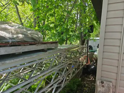 3 Sections Aluminum construction 4ft x 20ft long with wheels 1 Section Aluminum platform 4ft x 15ft...