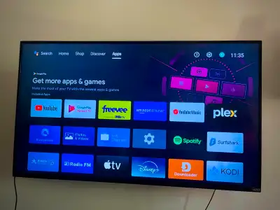 Selling a 55 inch Ultra HD (UHD) Full-Array LED Smart TV (Vizio D55u) - $170
