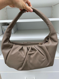 New Leather shoulder bag from Simons