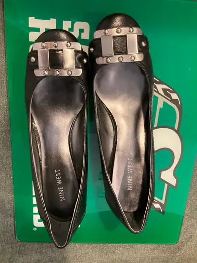 Women’s  shoes & Boots Size 7, View more