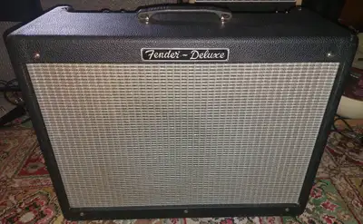 Fender Hot Rod Deluxe Tube Amp With Cover & Footswitch, View more