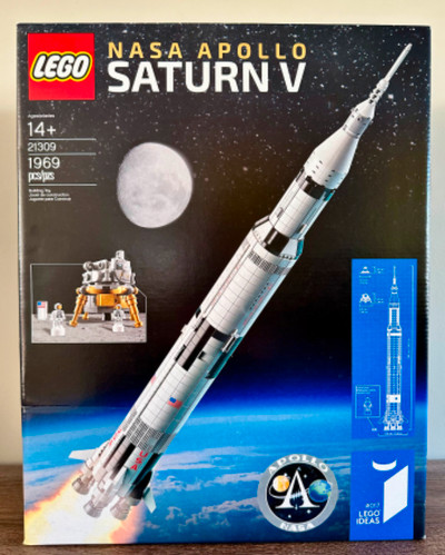 LEGO IDEAS 21309 NASA APOLLO SATURN V NEW FACORY SEALED BOX