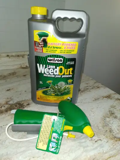 Wilson Lawn Weed Out....Never opened....3 Litres. CASH ONLY...New Sudbury