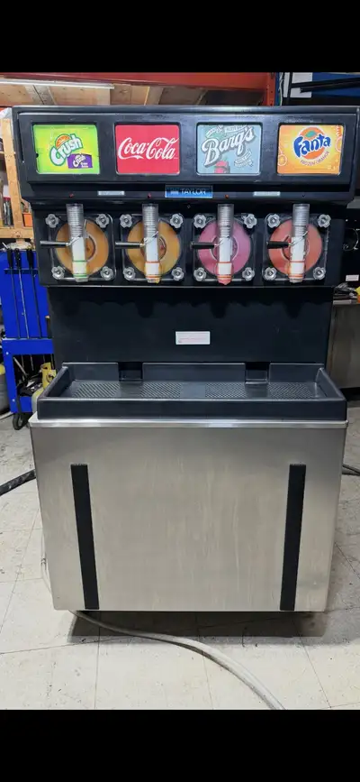 This Taylor social machine is a refurbished unit fully serviced tested and comes with a warranty. We...