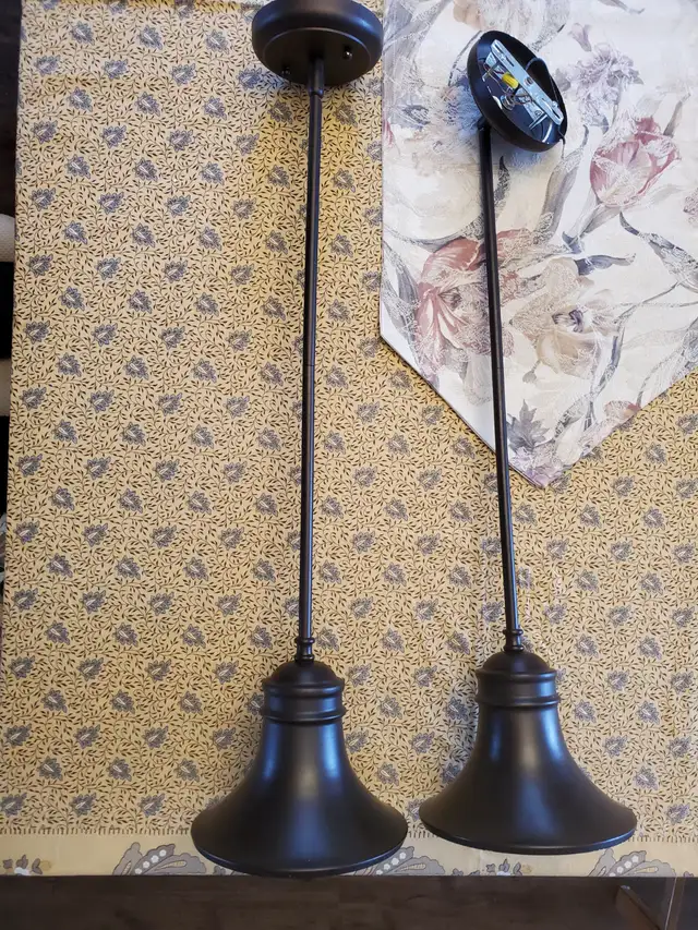 Pendant Light in Indoor Lighting & Fans in Kitchener / Waterloo - Image 2