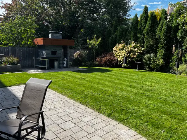 Mowing, Trimming & Edging $49, Lawn Care In Etobicoke & Toronto in Lawn, Tree Maintenance & Eavestrough in City of Toronto - Image 9