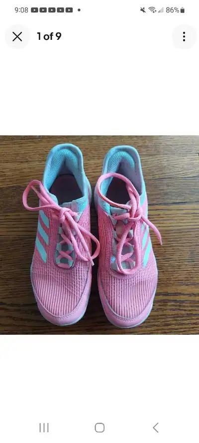 ADIDAS KIDS UNISEX ADIZERO CLUB TENNIS ATHLETIC SHOES SIZE 1.5, View more