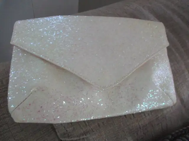 souliers et sacs et robes de soirée in Women's - Shoes in Québec City - Image 2