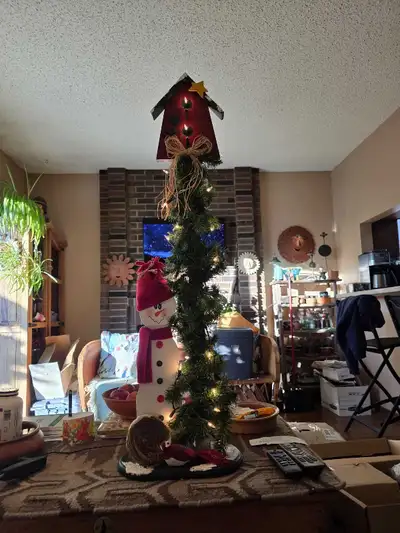 39 inch lited Christmas step statues , View more