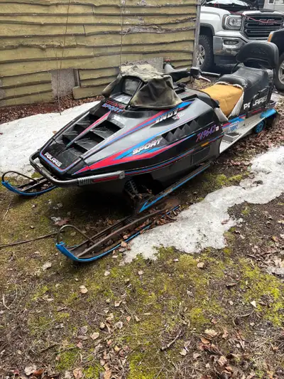 440 fan cooled 3200 miles 136” track Needs a bit of work but engine runs good 600obo