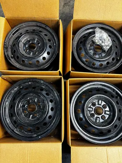 4 steels wheels off of a Toyota Yaris. Bolt pattern is 4 x 100.