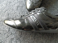 P R A D A espadrilles cuir noir / black leather sneakers / 36EU