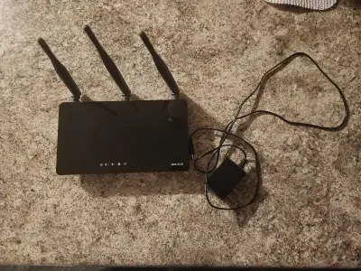 Dlink DIR-819 Internet Router, View more