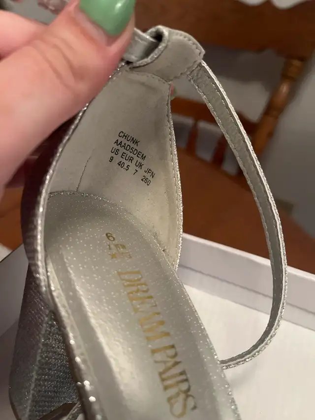 Glitter High Heels - Dream Pairs Chuck Silver in Women's - Shoes in Calgary - Image 5