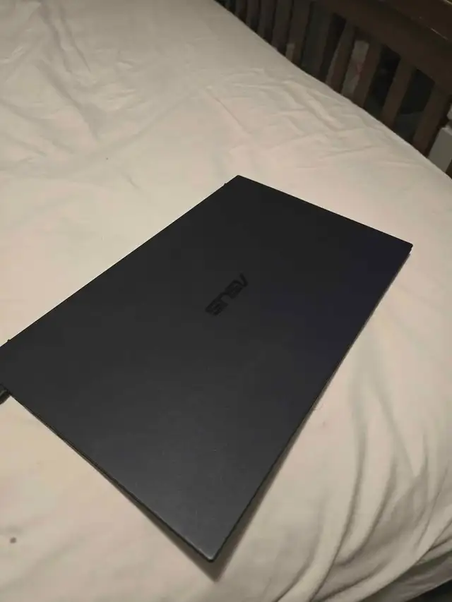 ASUS ExpertBook B9450F – Intel i7 | 16GB RAM | Lightweight Busin in Laptops in Mississauga / Peel Region - Image 4