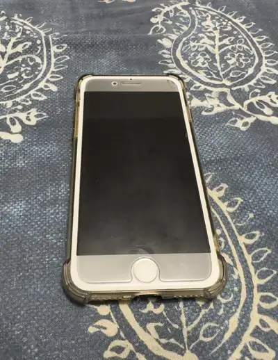 APPLE IPHONE 8 64GB – MINT CONDITION – NO SIGNS OF USE, View more