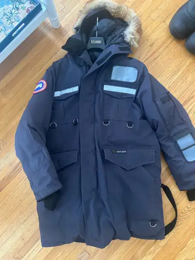 Canada Goose Resolute Parka, View more