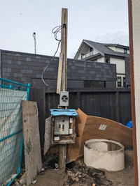 Temp residential power pole and breakers