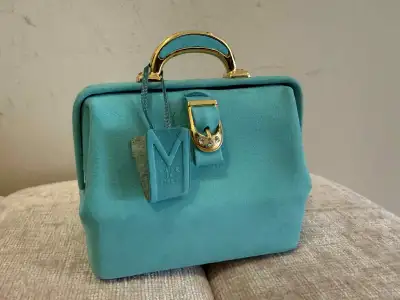 Tiny Purse, View more