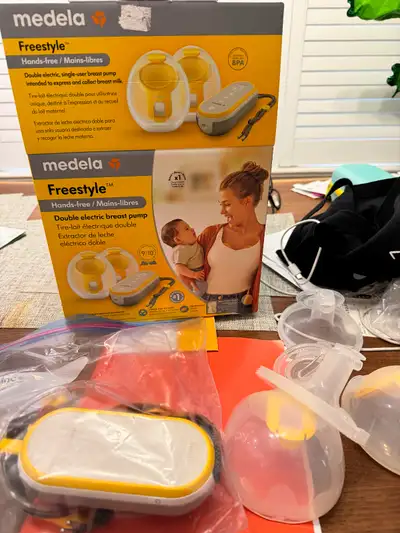 Medela Freestyle Handsfree Pump for Sale, View more