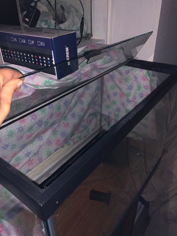 High aquarium fish tank with full setup in Accessories in Barrie - Image 2
