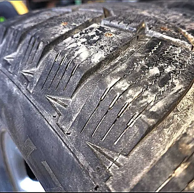 265/70/17 winter tires in Tires & Rims in Bedford - Image 6