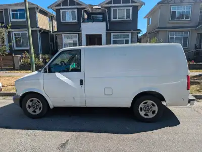 2004 GMC Safari Cargo Van – $6000 White, 290,000 km, recently serviced with a brand new battery. Run...