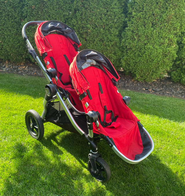 City Select Double Stroller/Red in Strollers, Carriers & Car Seats in Markham / York Region - Image 2