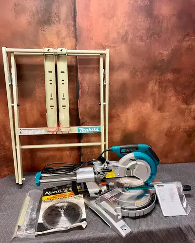 New Makita 10”  Compound Mitre Saw/ Stand + 4 Blades!, View more