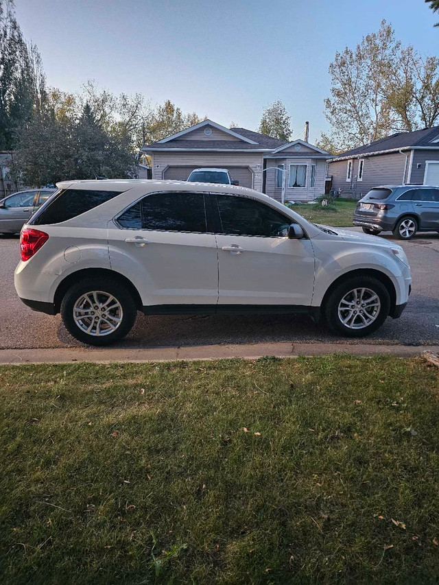 AWD SUV Equinox  in Cars & Trucks in Calgary - Image 2
