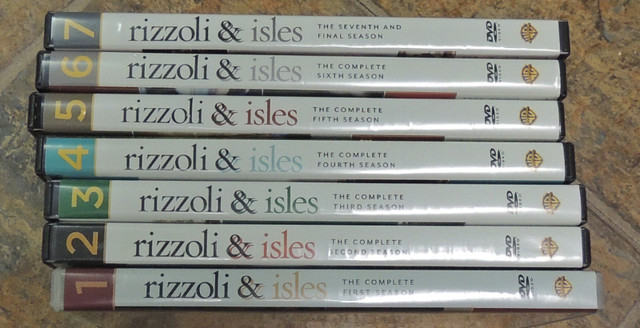 All complete 7 Seasons of Rizzzoli & Isles DVD set in CDs, DVDs & Blu-ray in Belleville - Image 2