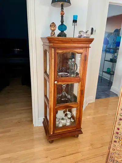 vitrine en bois, View more