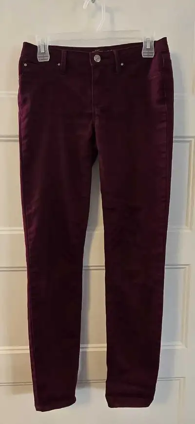 RW & CO Natalie Jeggings: Sz Small, View more