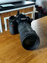 Nikon Nikkor 80-200mm f/2.8 telephoto lense 