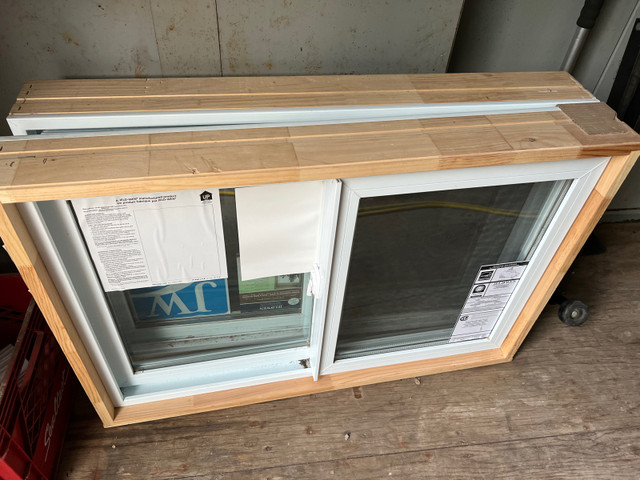 Jeldwen glass window sliding 36x24 basement shed home in Windows, Doors & Trim in Kawartha Lakes - Image 2