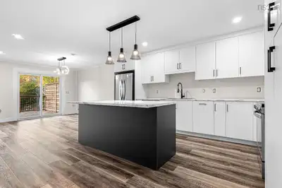 Available for Rent: 25A/25B Spry Ave Halifax, NS Monthly Rent: $2800.00 Move In: ASAP or March/April...