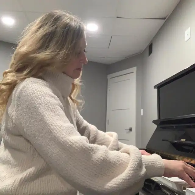 PIANO LESSONS: All Ages and Levels Welcome426574848815933440